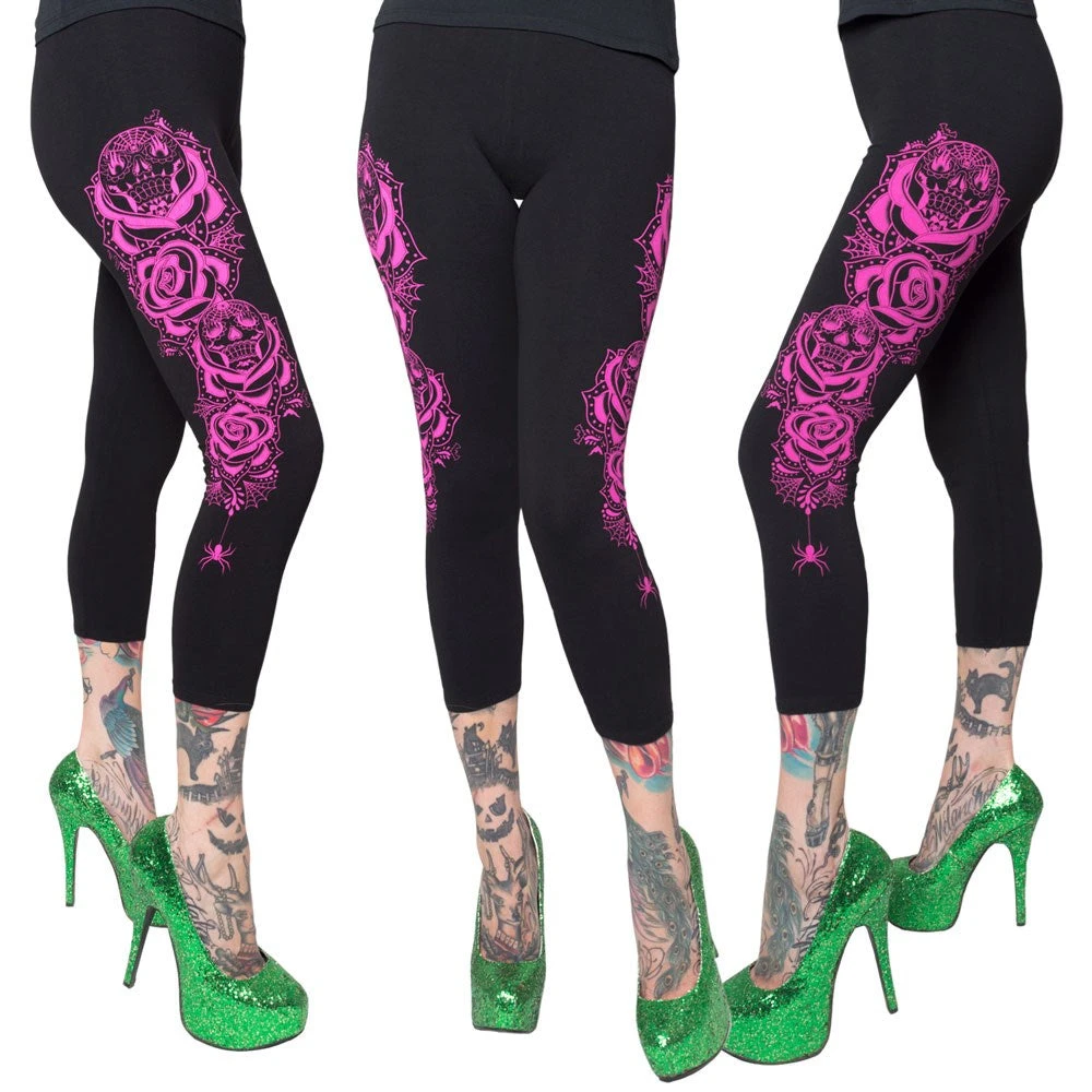 Dia De Los Muertos Pink Capri Leggings 3 Dia De Los Muertos Pink Capri Leggings