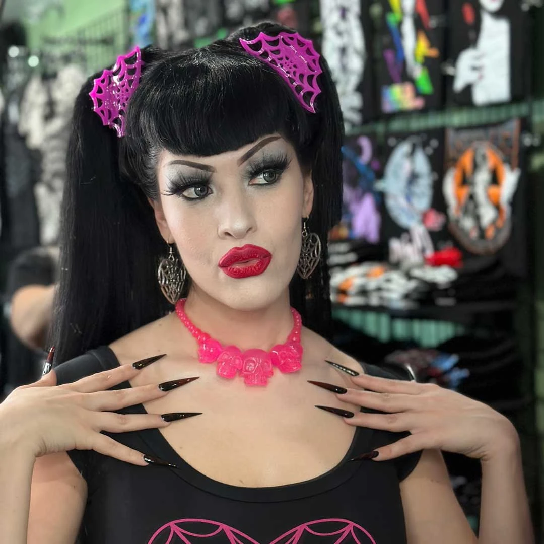 Spiderweb Hair Claw Clip Pink 7 Spiderweb Hair Claw Clip Pink - Image 5