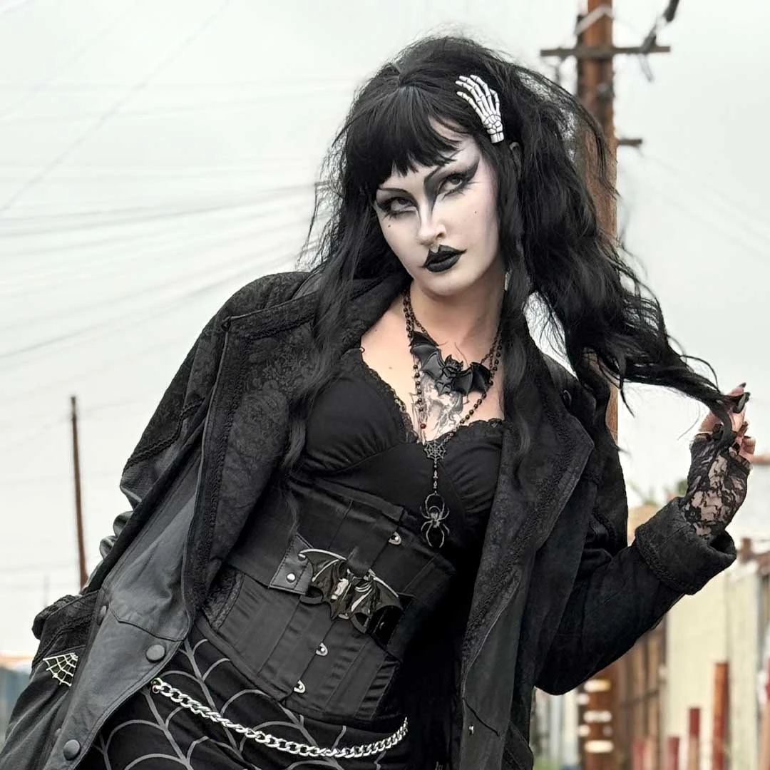 Skeleton Bone Hand Hairslides White 6 Skeleton Bone Hand Hairslides White - Image 4